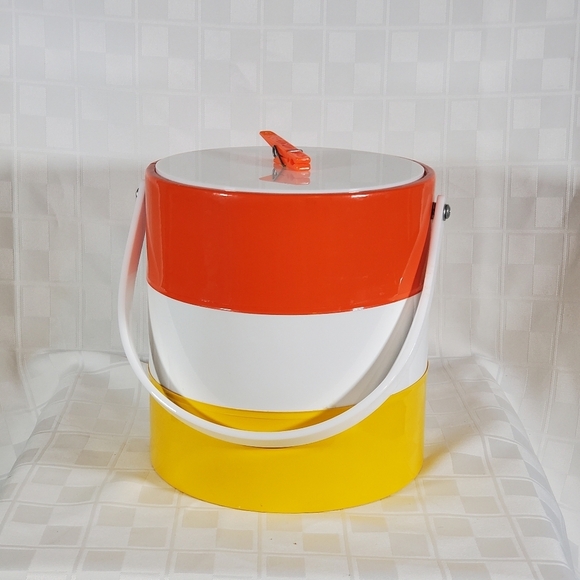 Morgan Designs Ice Bucket - Picture 1 of 7